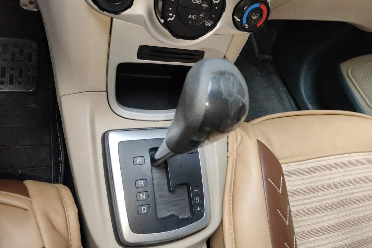 Used Ford Fiesta 2009 Sedan 1.5L Automatic Fashion Edition