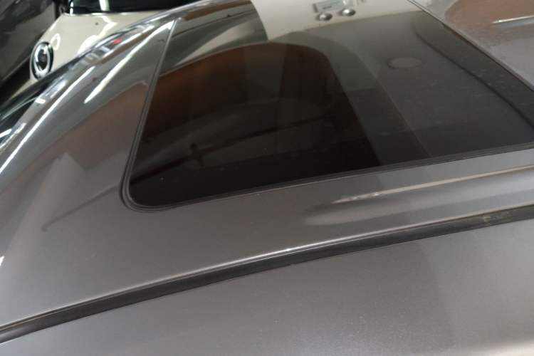 Used Buick GL8 2021 Land Cruiser Executive Class 652T Luxury Model
