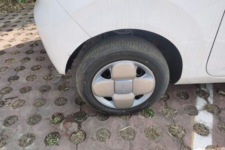 Used Geely Galaxy Panda 2024 Panda Mini 200km Endurance Bear