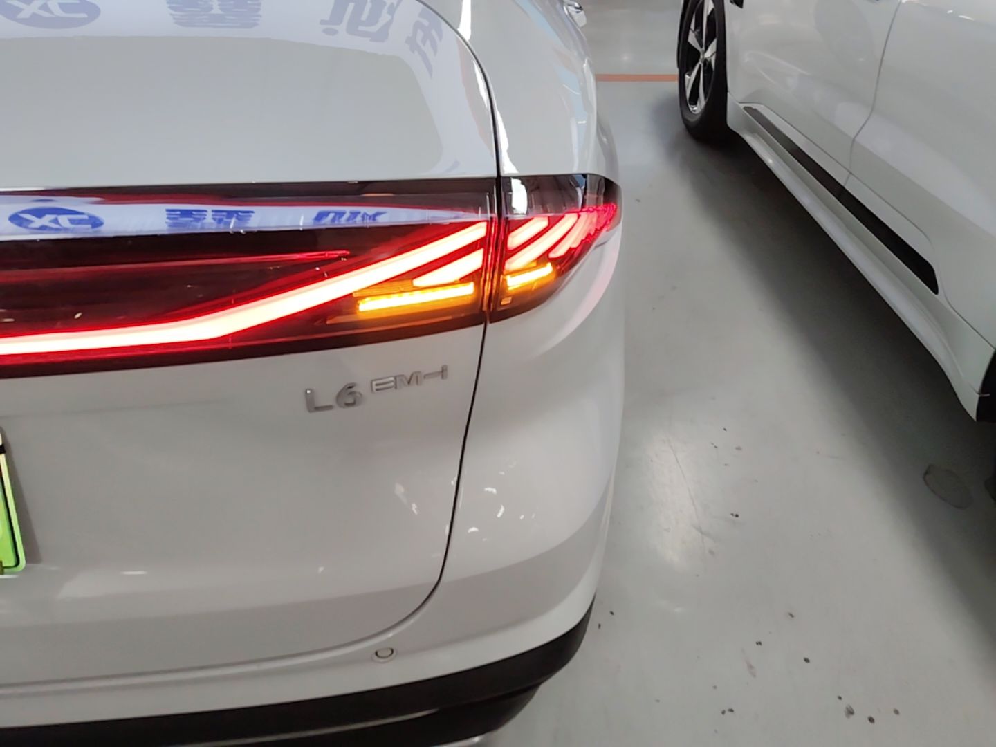 Geely Galaxy L6 2025 EM-i 140km Explorer+ Edition — снимка 9