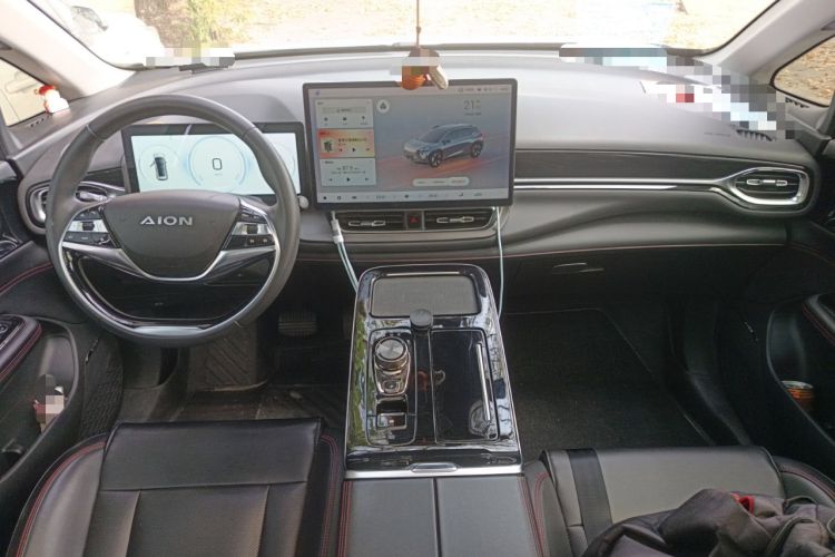 Used AION V 2021 Plus 70 Super Fast Charging Version Ternary Lithium
