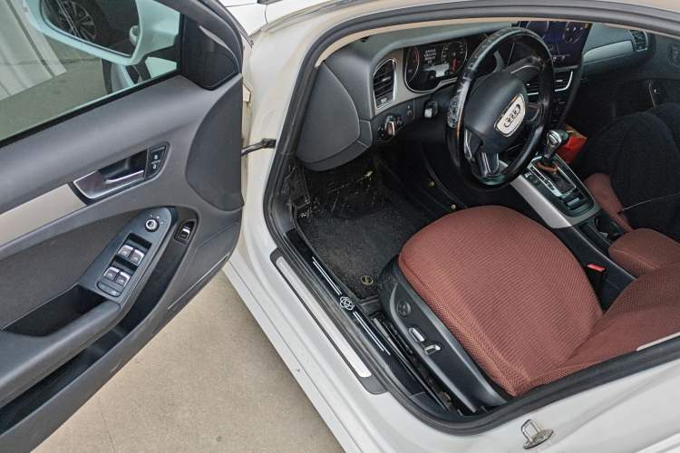 Used Audi A4L 2013 30 TFSI Automatic Comfort Model