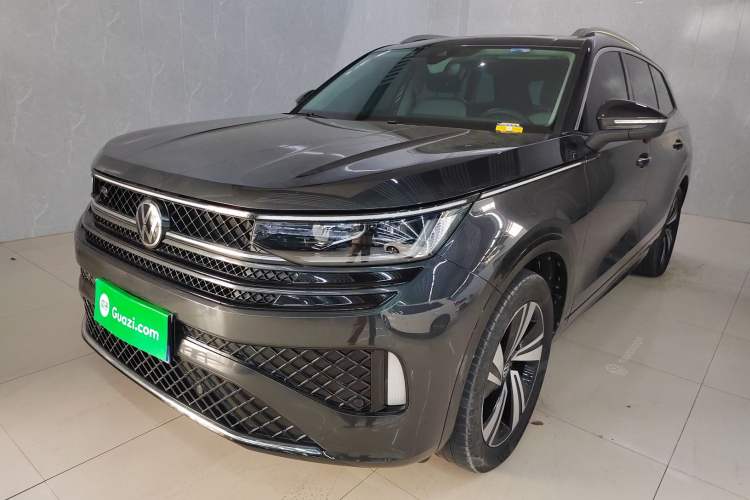 Used Volkswagen Tavendor 2024 380TSI All-Wheel Drive R-Line Cruise Edition