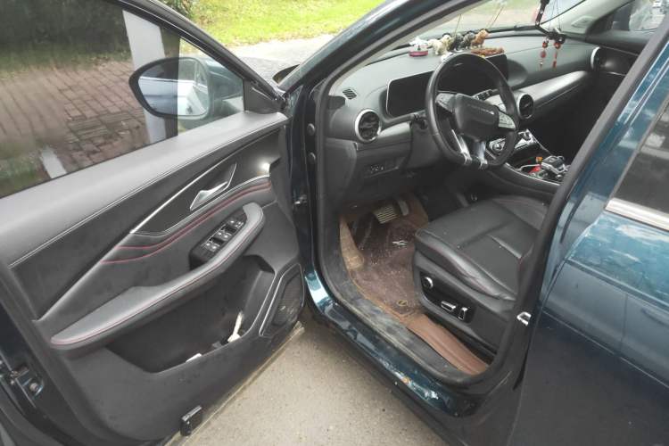 Used FORTHING T5 EVO 2021 1.5TD DCT Diamond Edition