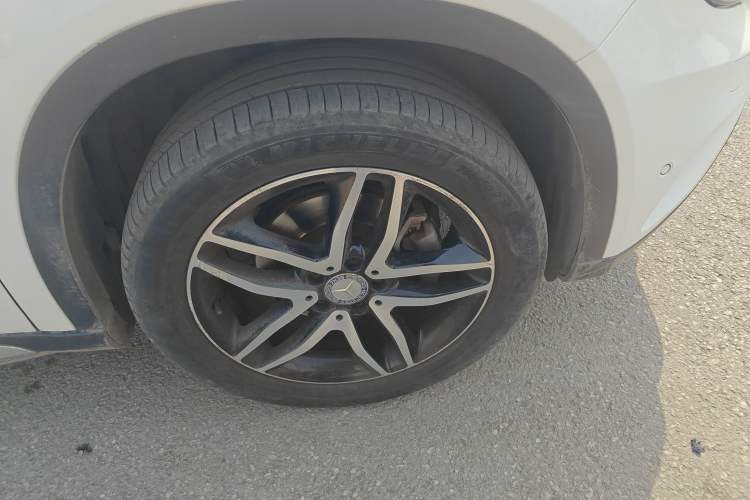 Used Mercedes-Benz GLA 2015 GLA 220 4MATIC Fashion Model