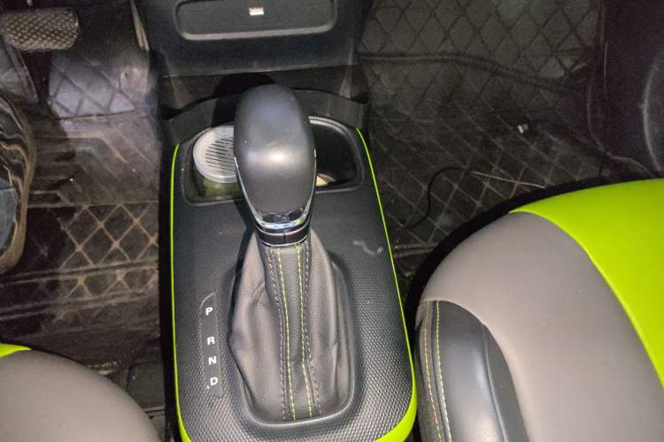 Used Roewe Clever 2021 302 km New Four-Seater Super-Efficient Version