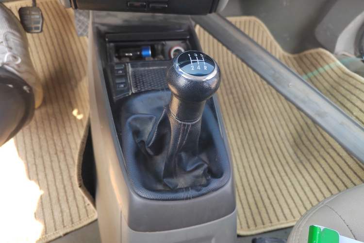 Used Volkswagen Santana Vista 2008 1.8L Manual Sishang Model Gear Lever