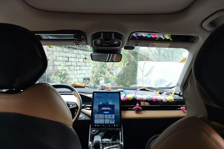 Used Geely Auto FX11 2023 2.0TD DCT Flagship Version