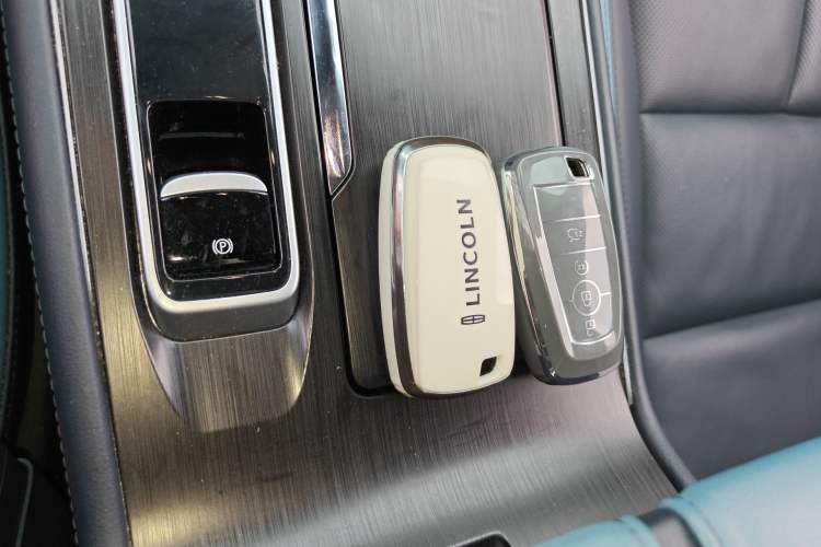 Used Lincoln Corsair 2024 1.5T Two-Wheel Drive Luxury Hybrid Version Vehicle Key