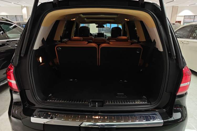 Used Mercedes-Benz GLS 2016 GLS 500 4MATIC
