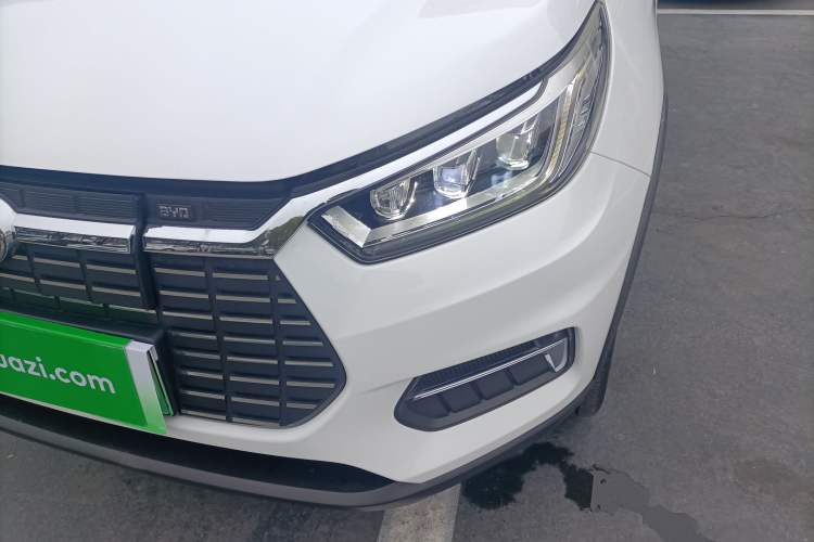 Used BYD Yuan New Energy 2019 EV535 Smart Connect Trendsetting Model