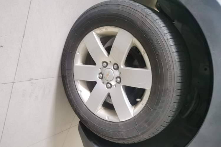 Used Chevrolet Captiva 2014 2.4L Two-Wheel Drive Urban Version 7 Seats