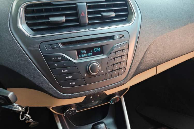 Used Ford Escort 2017 1.5L Automatic Comfort Model Audio And AC Panel