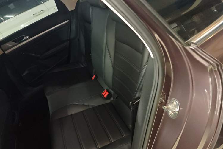 Used Volkswagen Lavida 2018 280TSI DSG Comfort Edition China V Standard Left Rear Seat