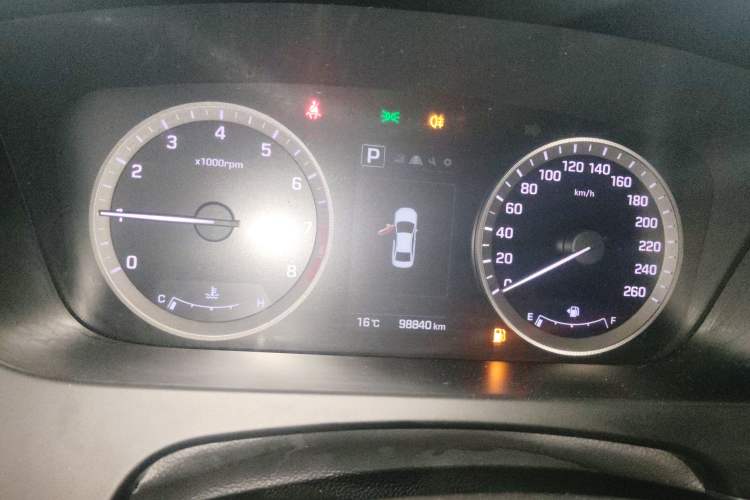 Used Hyundai Sonata 2015 1.6T DLX Prestige Model Instrument Cluster