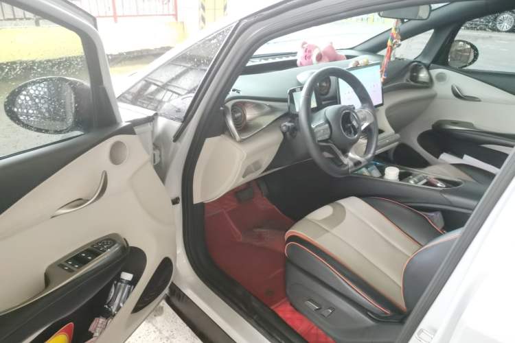 Used BYD Dolphin 2021 405 km Free Version Driver Seat