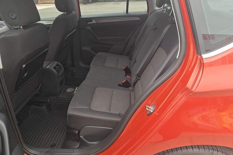 Used Volkswagen Golf Sportsvan 2016 230TSI Automatic Trend Edition