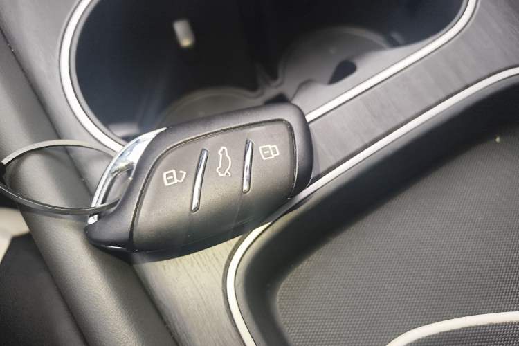 Used Roewe D7 2025 DMH 125km World Champion Excellence Edition