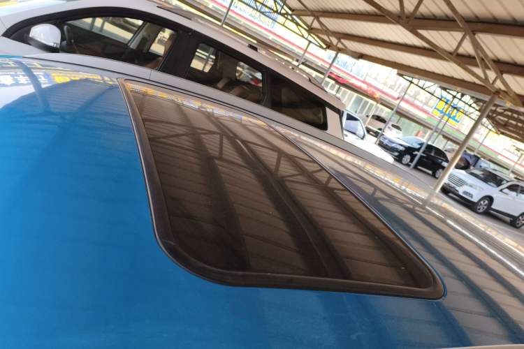 Used Geely Auto Vision X3 2021 PRO 1.5L CVT Deluxe Model Roof