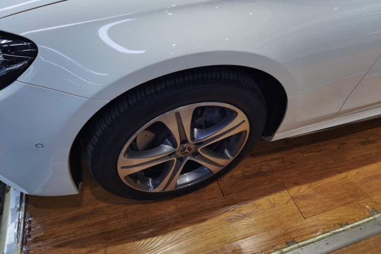 Used Mercedes-Benz E-Class 2016 E 200 L Sport Edition