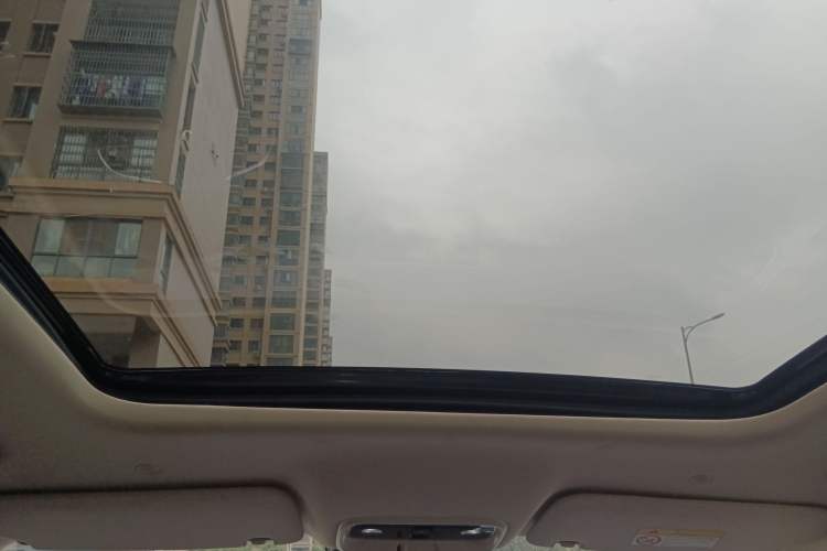 Used Hima AITO M7 2024 1.5T Rear-Drive Plus Version 6 Seats Headliner