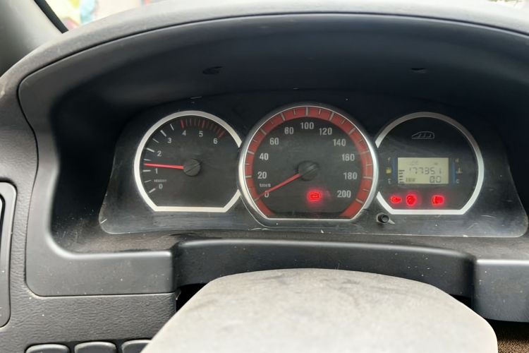 Used FORTHING Lingzhi 2011 1.9T Short Wheelbase Standard Edition