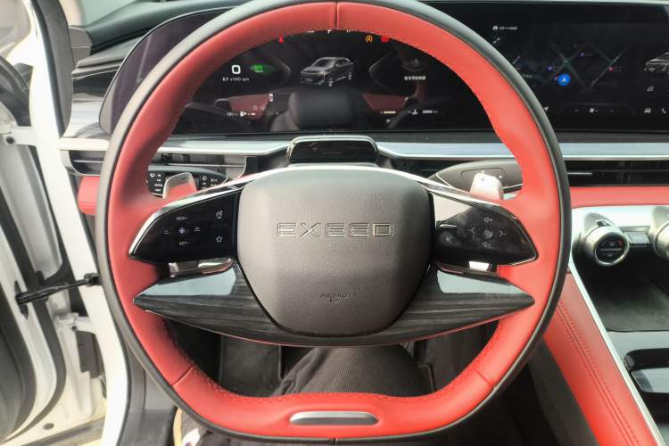 Used EXEED Stellar 2023 400T Two-Wheel Drive Comfort Flyfish Edition