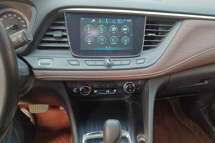 Used Buick GL6 2018 18T 6-Seater Luxury Model