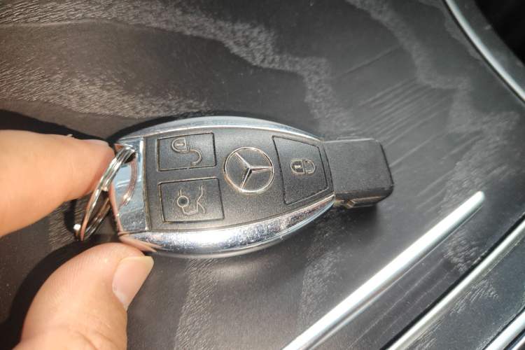 Used Mercedes-Benz C-Class 2017 Facelift C 200 L Sport Edition