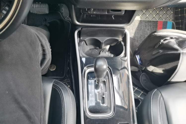 Used Mitsubishi Outlander 2020 2.0L Two-Wheel Drive Enjoyment Version 5 Seats