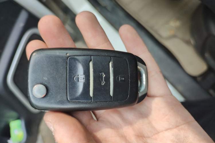 Used CHANGAN CS35 2016 1.6L Manual Luxury Model China IV Standard
