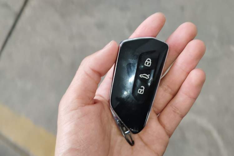 Used Volkswagen ID.4 X 2023 Pure Long-Range Version Vehicle Key