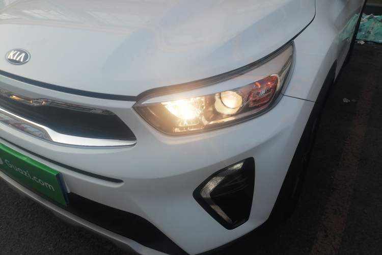 Used Kia kx1 Stonic 2019 1.4L Automatic Fun Edition China VI