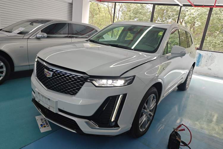 Used Cadillac XT6 2022 2.0T Six-Seater Four-Wheel Drive Luxury Version