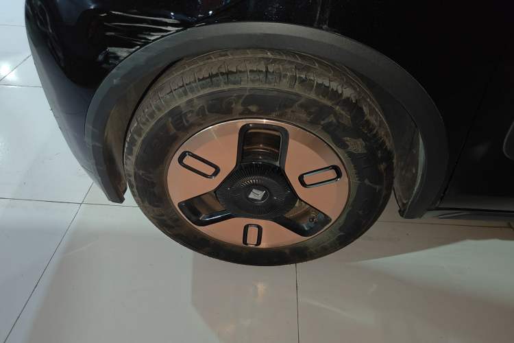 Used Baojun KiWi EV 2022 Artist Lite Edition Lithium Iron Phosphate