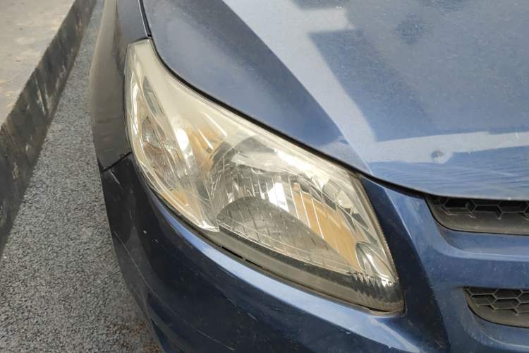 Used Chevrolet Sail 2013 Sedan 1.2L Manual Fashion Edition