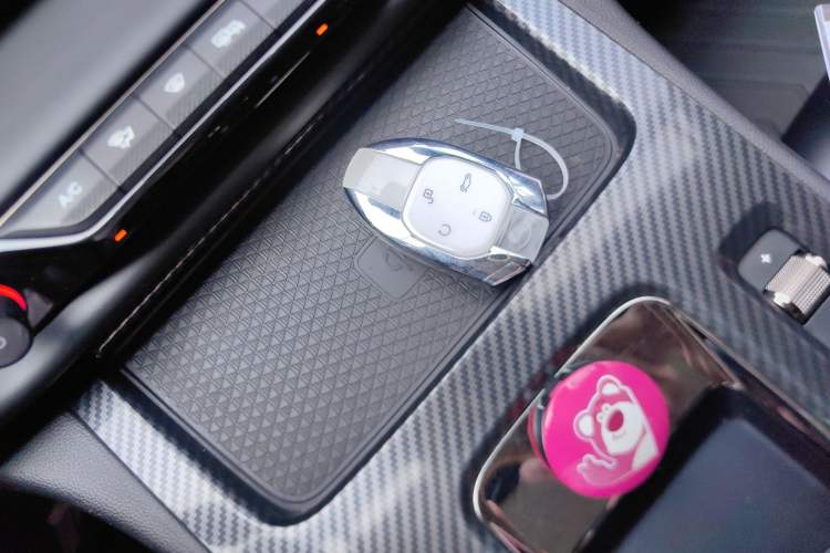 Used GAC Trumpchi EMPOW 2021 270T DCT J16 Version
