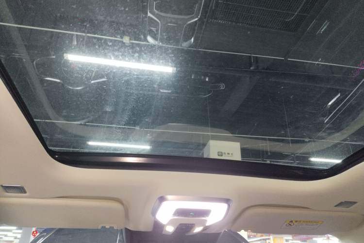 Used Hongqi E-HS9 2022 690 km Range Flagship Edition Six Seats
