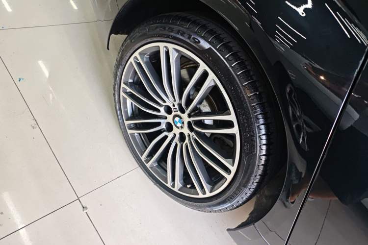 Used BMW 5 Series 2018 Restyled 530Li Luxury Edition M Sport Package
