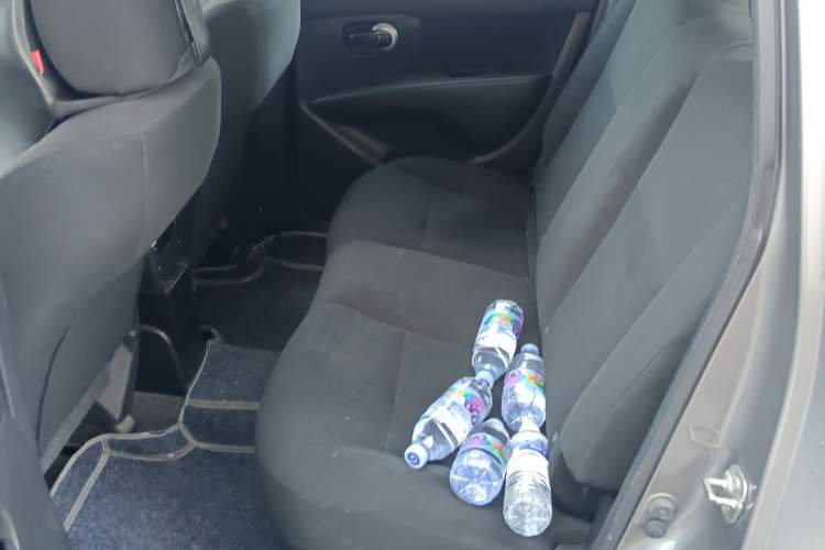 Used Nissan Livina 2015 1.6XE Manual Comfort Edition