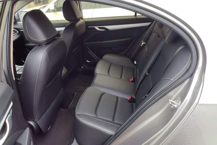 Used Geely Auto Emgrand 2018 1.5L CVT Upward Connect Edition
