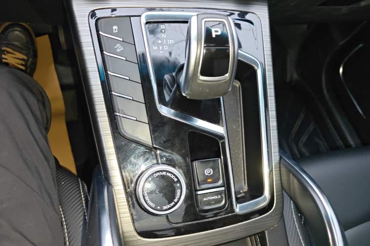 Used Geely Auto Emgrand X7 Sport 2020 1.8TD DCT Smart Connect PRO
