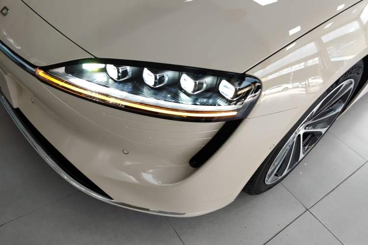 Used Hima Luxeed S7 2024 Max+ Rear-Drive Ultra-Range Intelligent Driving Edition
