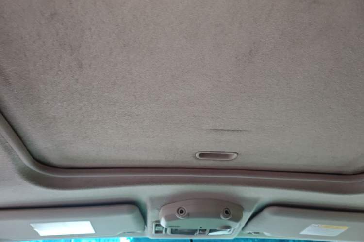 Used Mitsubishi Pajero 2016 3.0L Automatic Standard Version China IV Standard Headliner