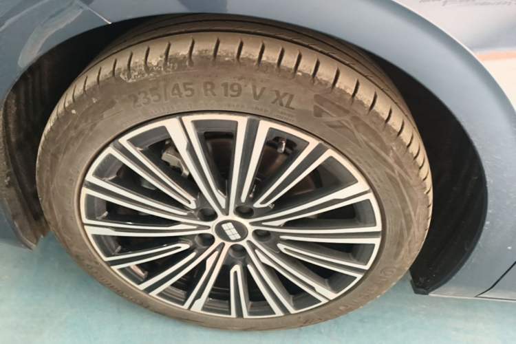 Used Geely Galaxy A7 2025 Model EM-i 150km Starship Edition
