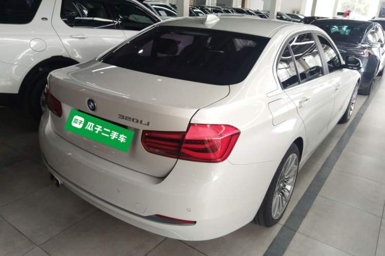 Used BMW 3 Series 2019 320Li Fashion Model Rear Right 45 Deg