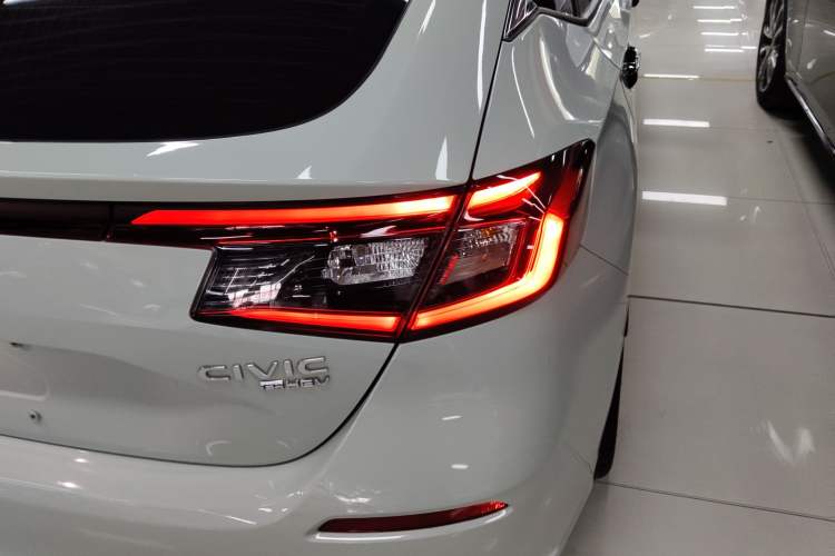 Used Honda Civic 2023 HATCHBACK 2.0L eHEV Extreme Edition