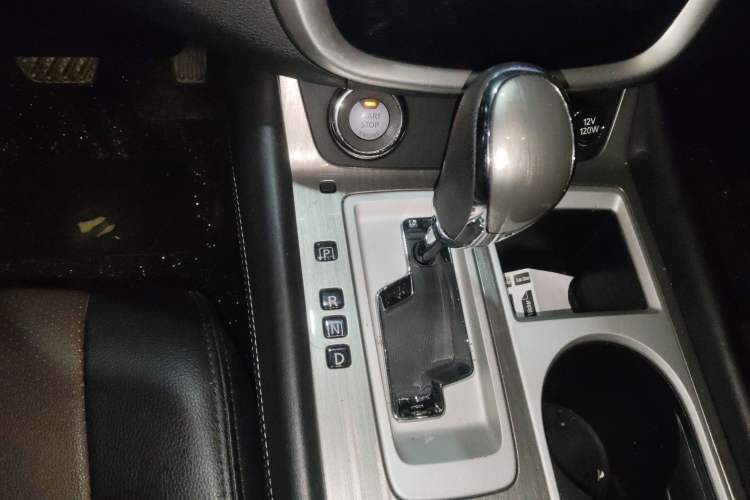 Used Nissan Murano 2021 2.5L XL Two-Wheel Drive Smart Connect Luxury Edition Gear Lever