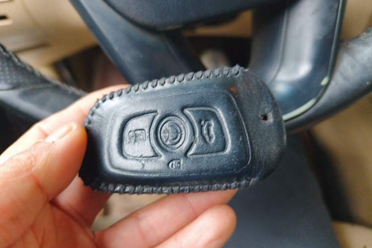 Used Brilliance H330 2013 1.5L Manual Luxury Model Vehicle Key