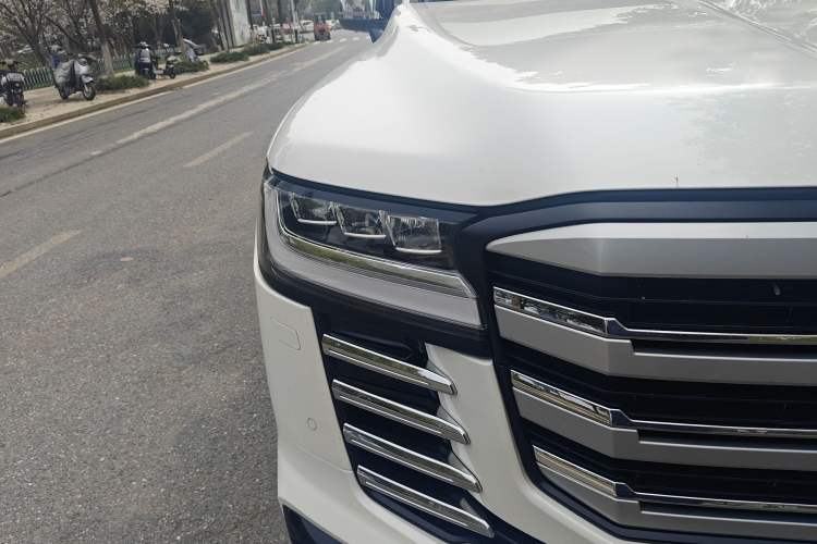 Used Toyota Land Cruiser 
